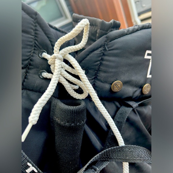 Tackla Sports Men’s Hockey Pants professional sports padded - size 32” waist - Picture 3 of 6